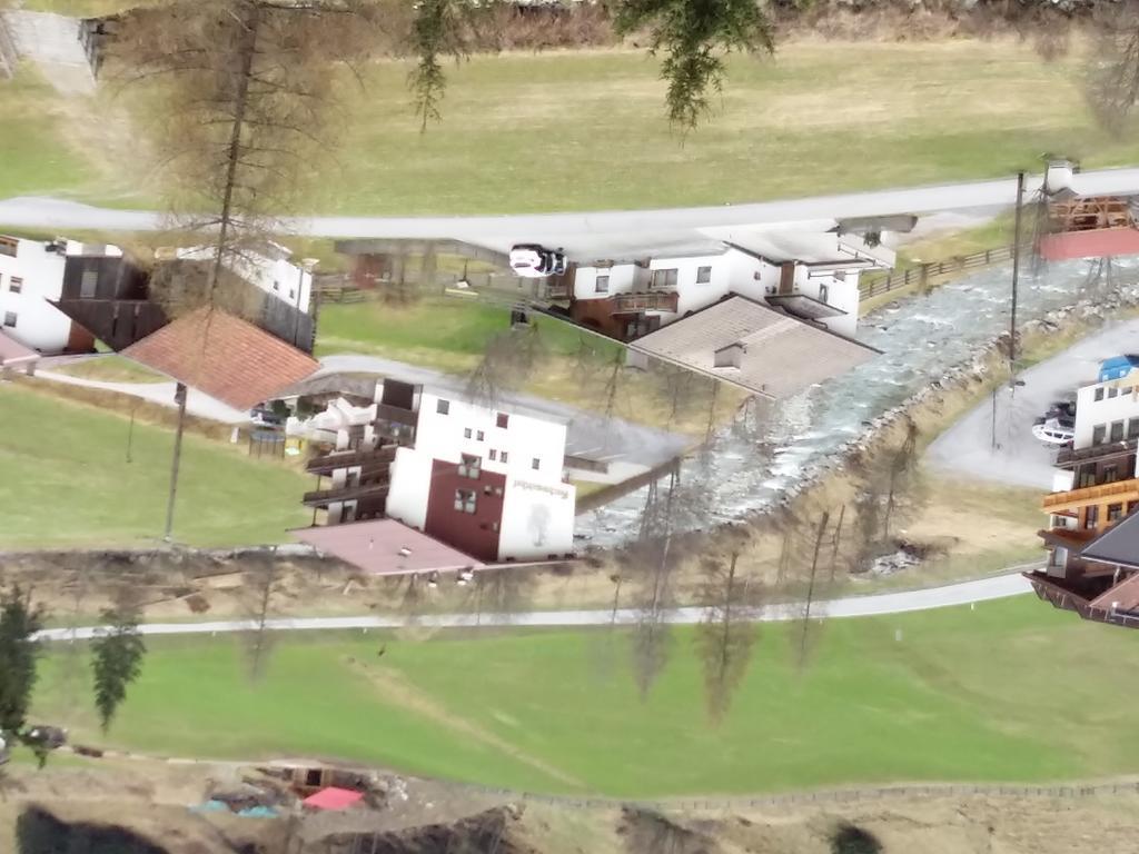 Apart Gschwandthof Sankt Leonhard im Pitztal Bagian luar foto